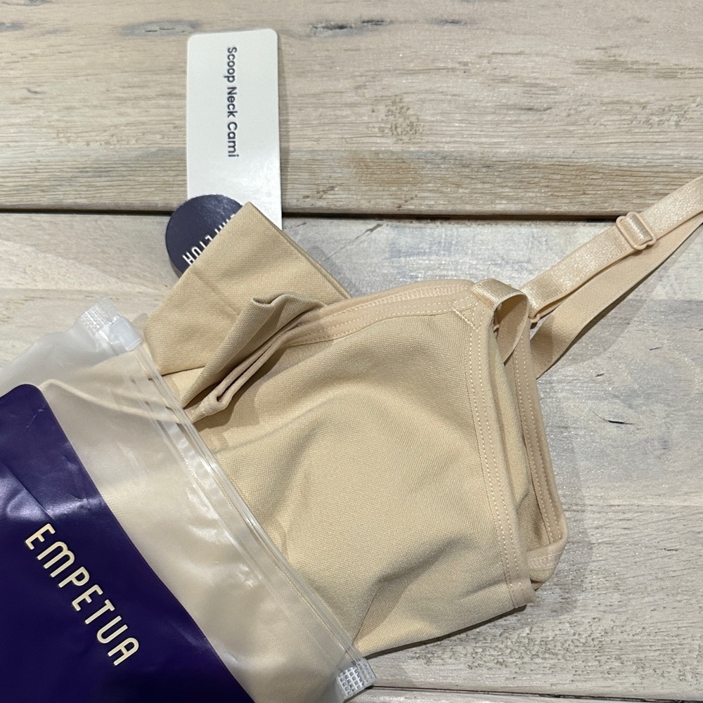NEW! Shapermint Scoop Neck Cami Cream Shapewear Slimming Camisole - Picture 6 of 9